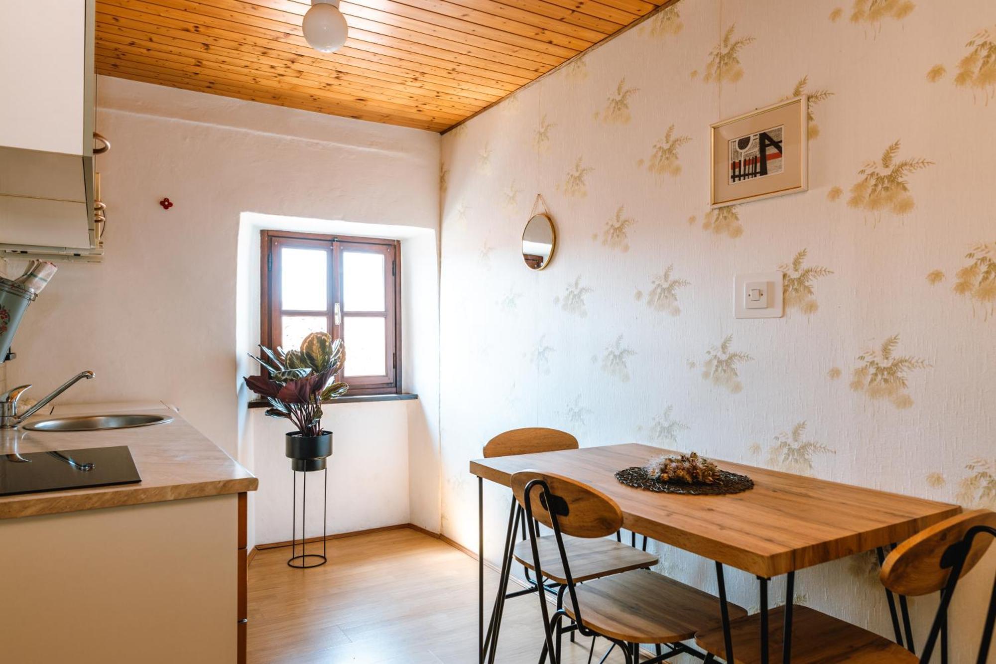 Štanjel Apartment Valetovi מראה חיצוני תמונה