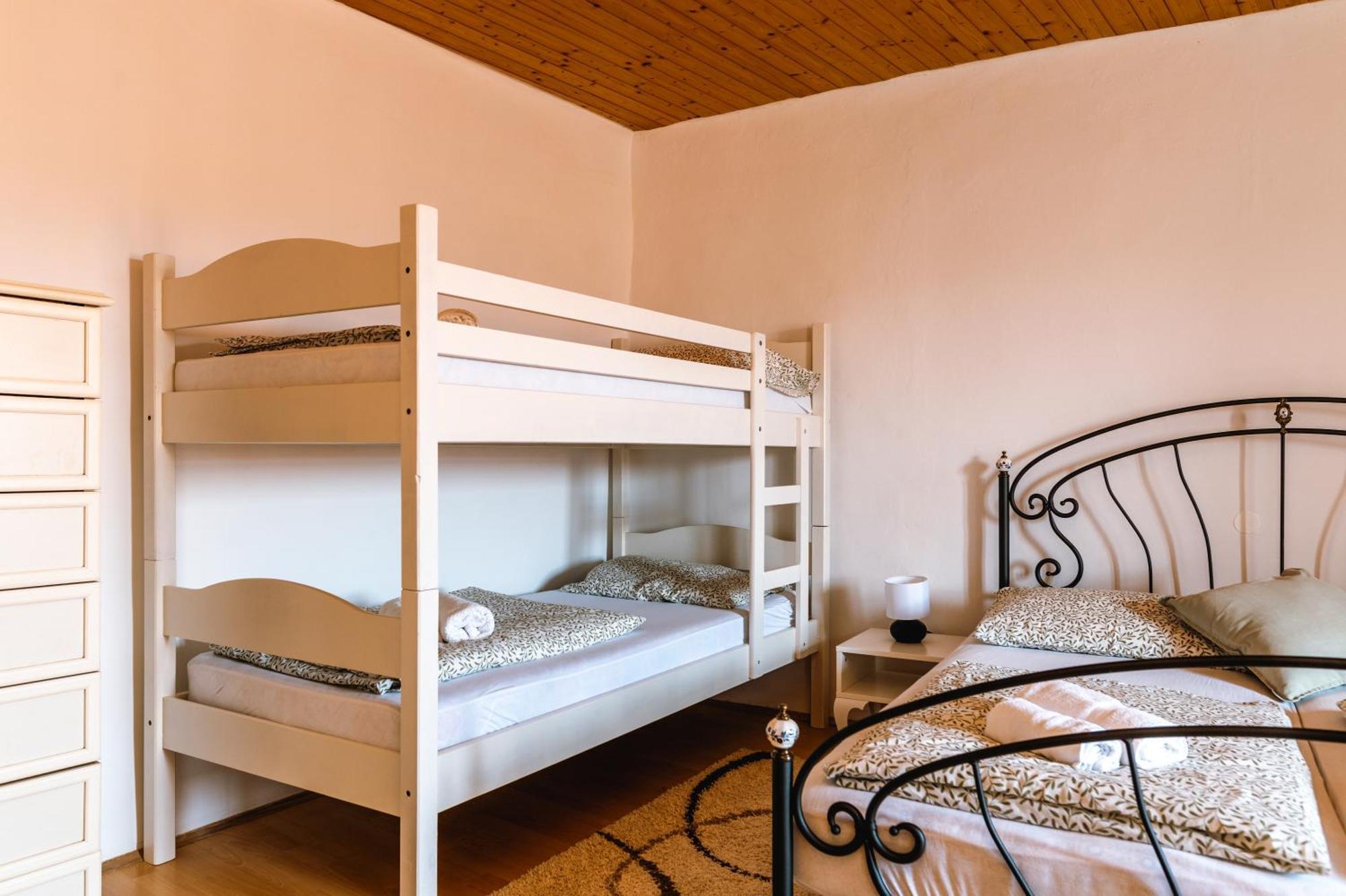 Štanjel Apartment Valetovi מראה חיצוני תמונה
