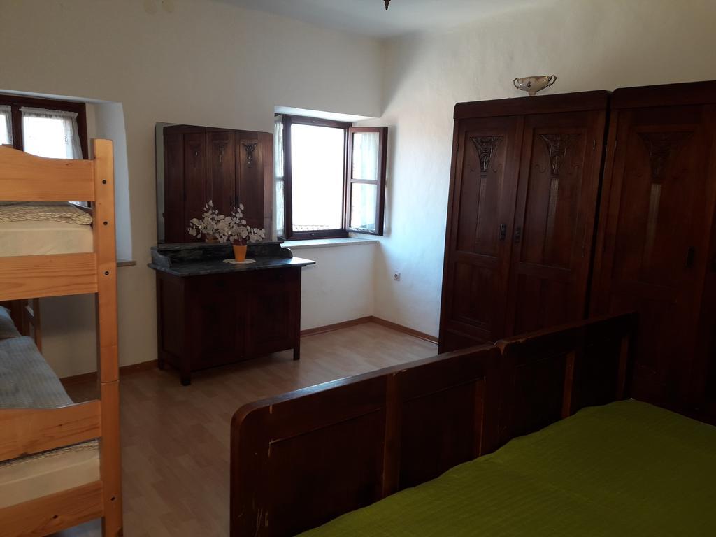 Štanjel Apartment Valetovi מראה חיצוני תמונה